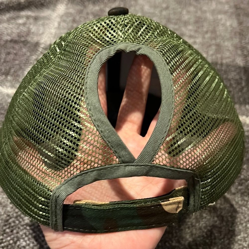 Army pattern Trucker Hat - Picture 4 of 5